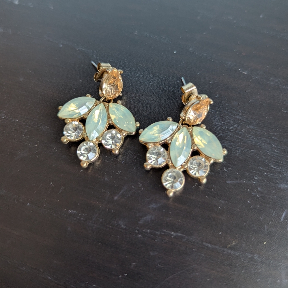 FREE W/ BUNDLE $25+ - H&M Jewel Earrings